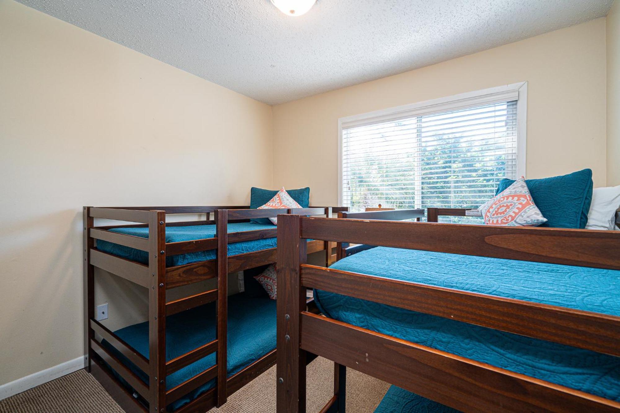 South Bay By The Gulf- Private Access, Community Pool, Foosball Holiday home Destin