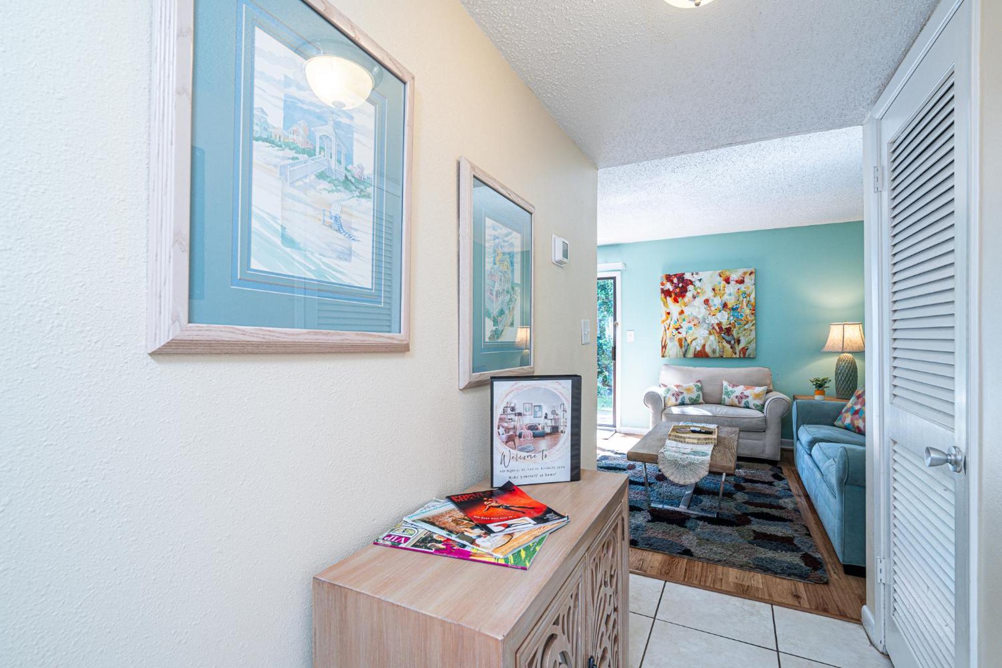 Holiday home South Bay By The Gulf- Private Access, Community Pool, Foosball